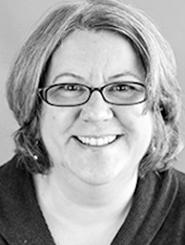 portrait of Jennifer Way